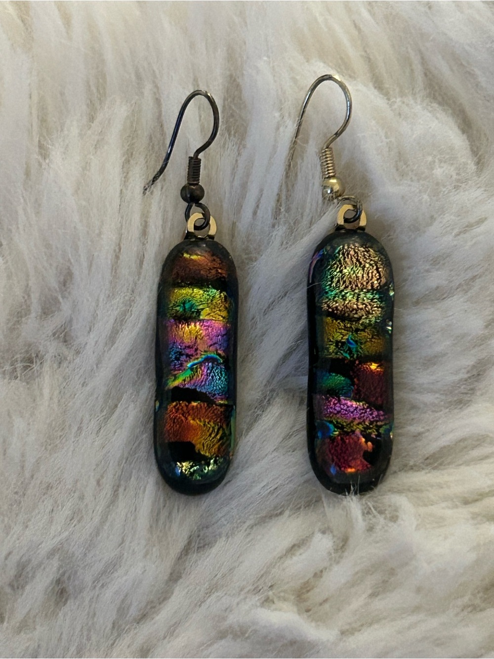 Stunning Dichroic earring ❤️ - Picture 2 of 4